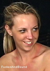 Beautiful blonde fuck midget Perform good oral sex