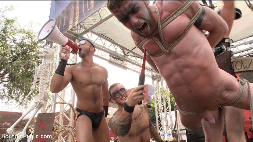 Folsom Naked Whipping - Folsom Street Fair | Ruff's Stuff Blog