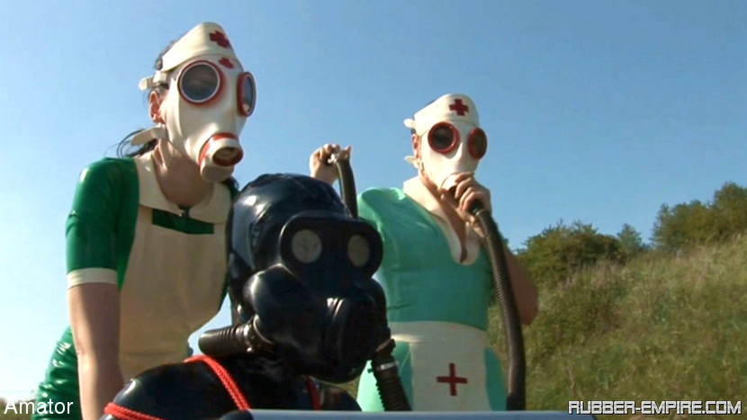 Gummipuppenklinik (3 of 3)